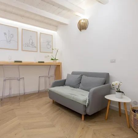 Loft La Torre Semesterbostad Cagliari