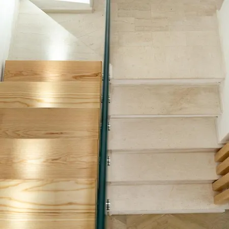 Semesterbostad Loft La Torre *