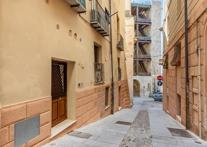 Loft La Torre Дом отдыха Кальяри